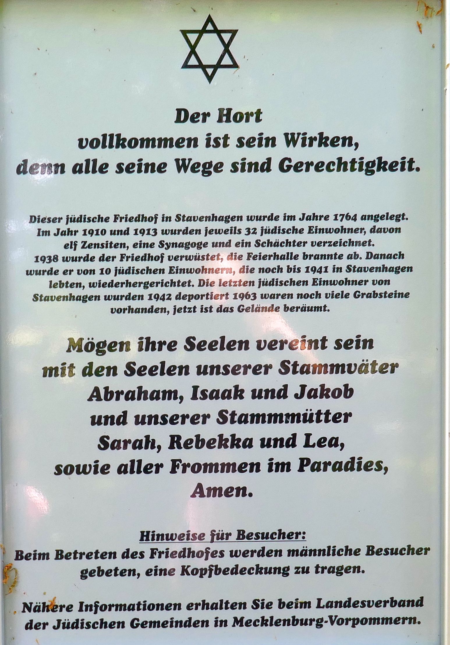 Synagoge und jüdischer Friedhof in der Reuterstadt Stavenhagen